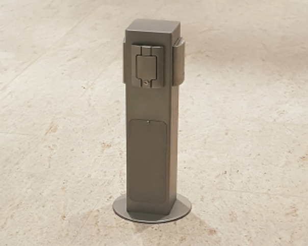 Bodensteckdose mit abnehmbarer Energiesäule